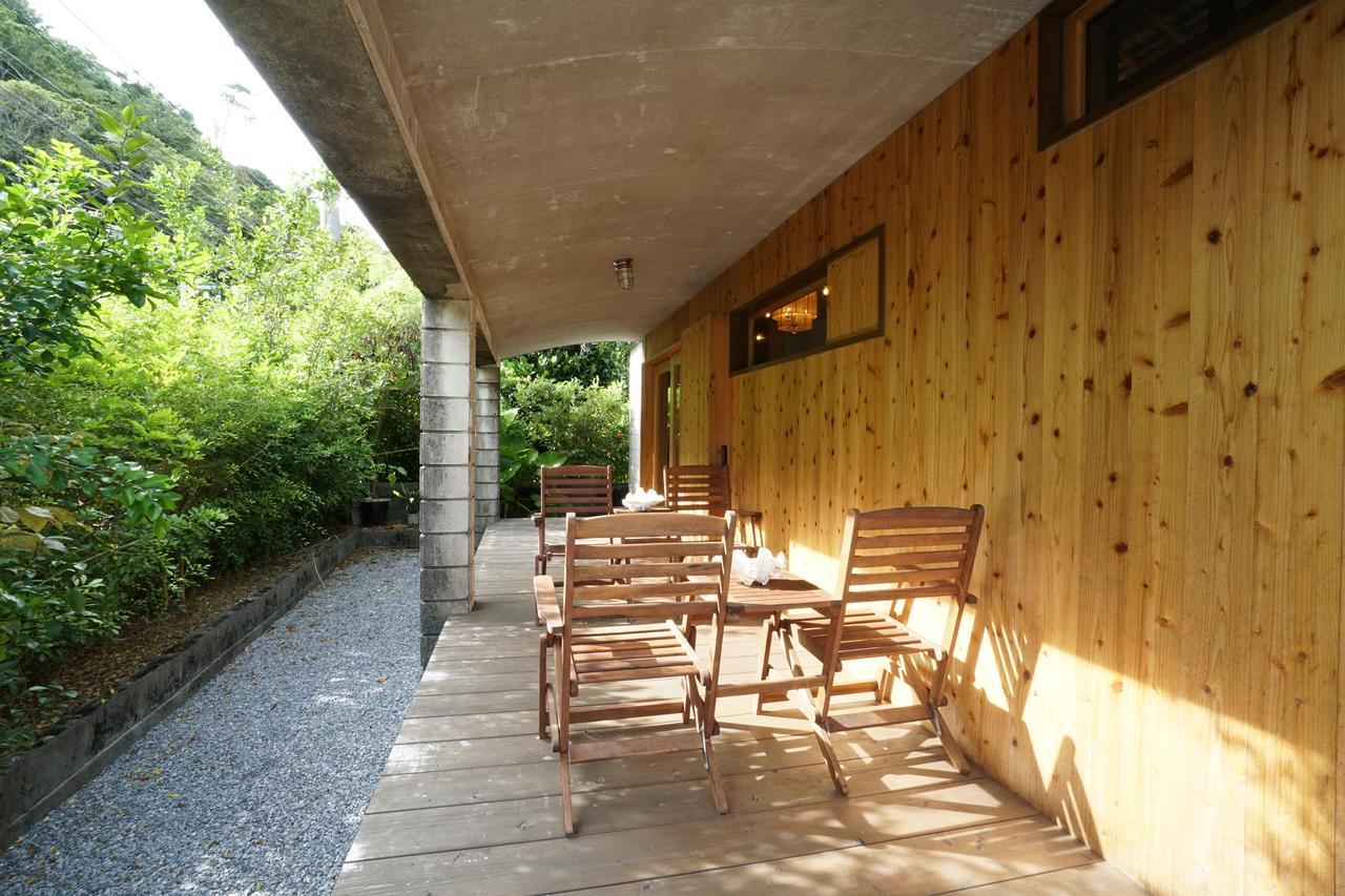 Suite Villa Mok Ogimi Екстериор снимка